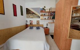 Spring Apartment Bahar Nissim Jerusalem